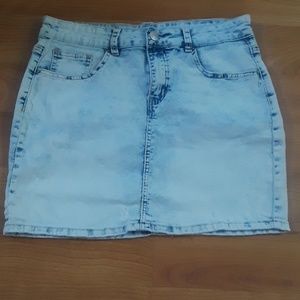 Almost famous jean mini skirt